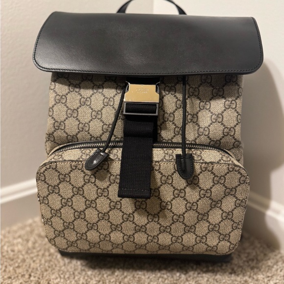 Authentic Gucci GG Supreme Canvas & Leather Backpack in Stunning Condition - Picture 1 of 16
